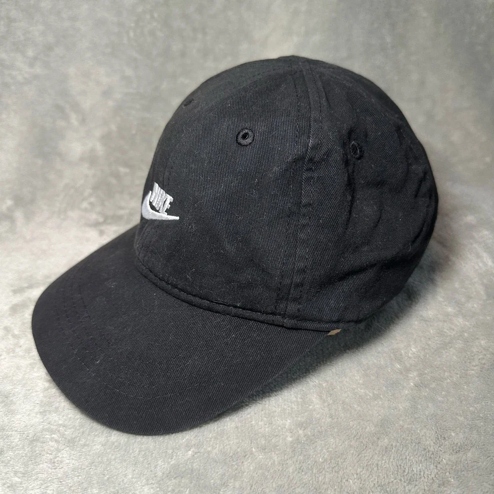 Nike gently preowned